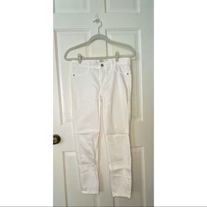 Abercrombie & Fitch White Skinny Jeans Size 4 W 27